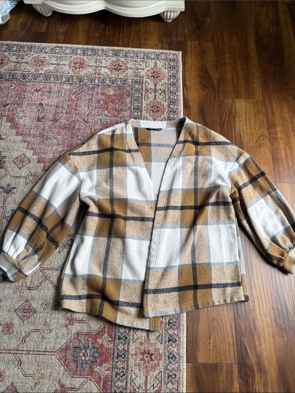 SHEIN Plaid Open-Front Jacket in Mustard, White & Black